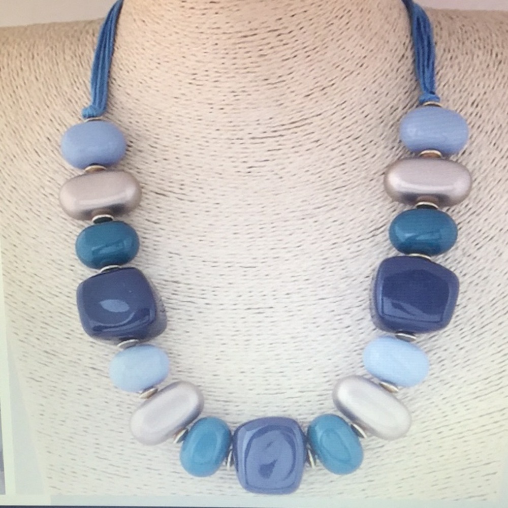 🆕Necklace- Blue